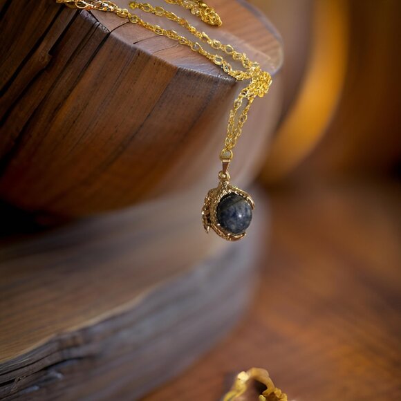 Sodalite stone Dragon Claw Necklace on gold chain~ 20 in. - Picture 2 of 3